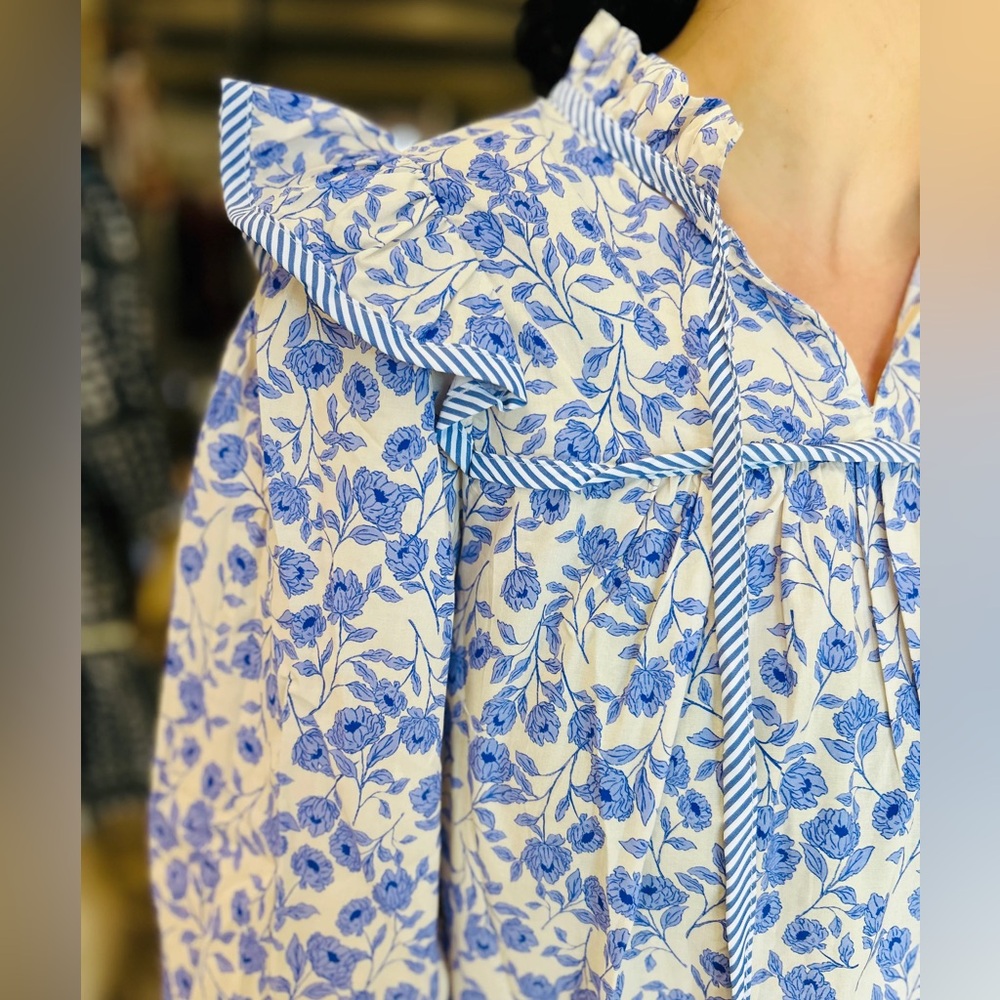 Entro floral blouse
